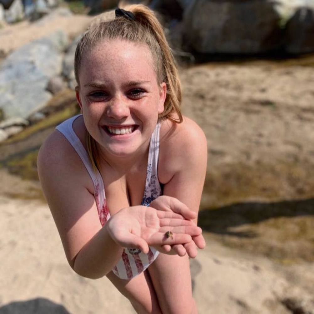 Meet your Posher, Alyssa